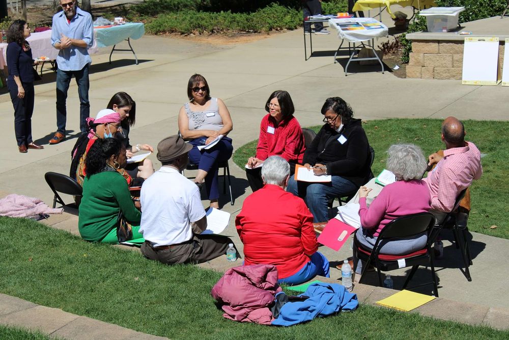 A small group gathers for a session at the Worldwide Conference in one of the upper South Carolina clusters.